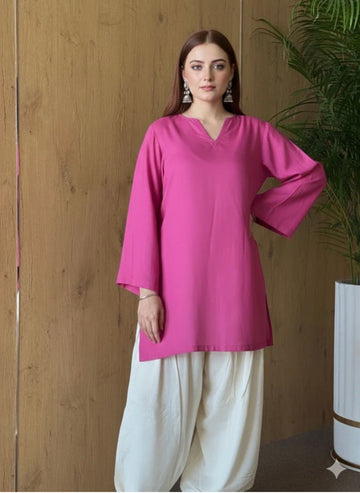 Amrah Wears Fuchsia Pink Straight Kurta & Patiala Set